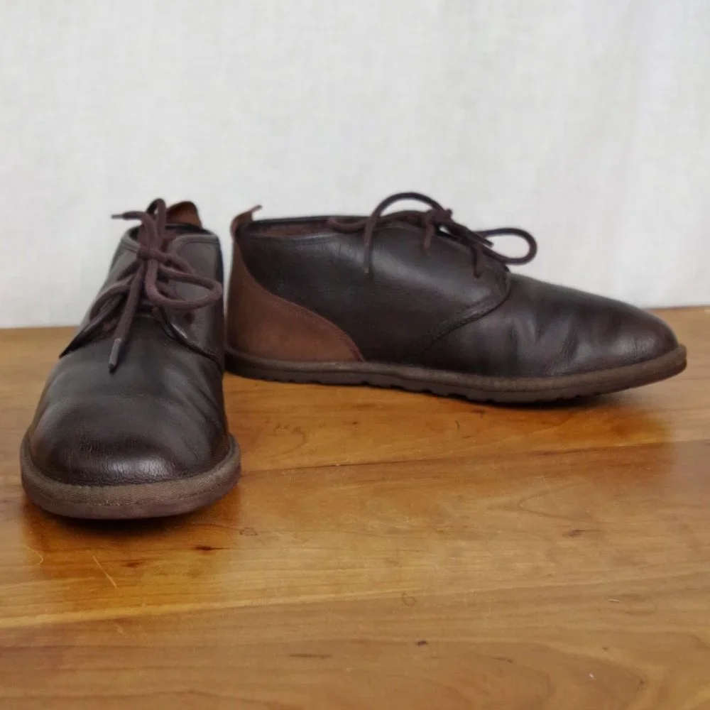 UGG Men's Chukka Boots in Dark Brown and Brown Suede